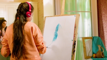 FAB BESH ULDUZ AND THE ARTIST GIRL